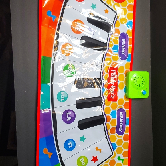 Fisher Price Floor Piano Mat - Picture 1 of 5